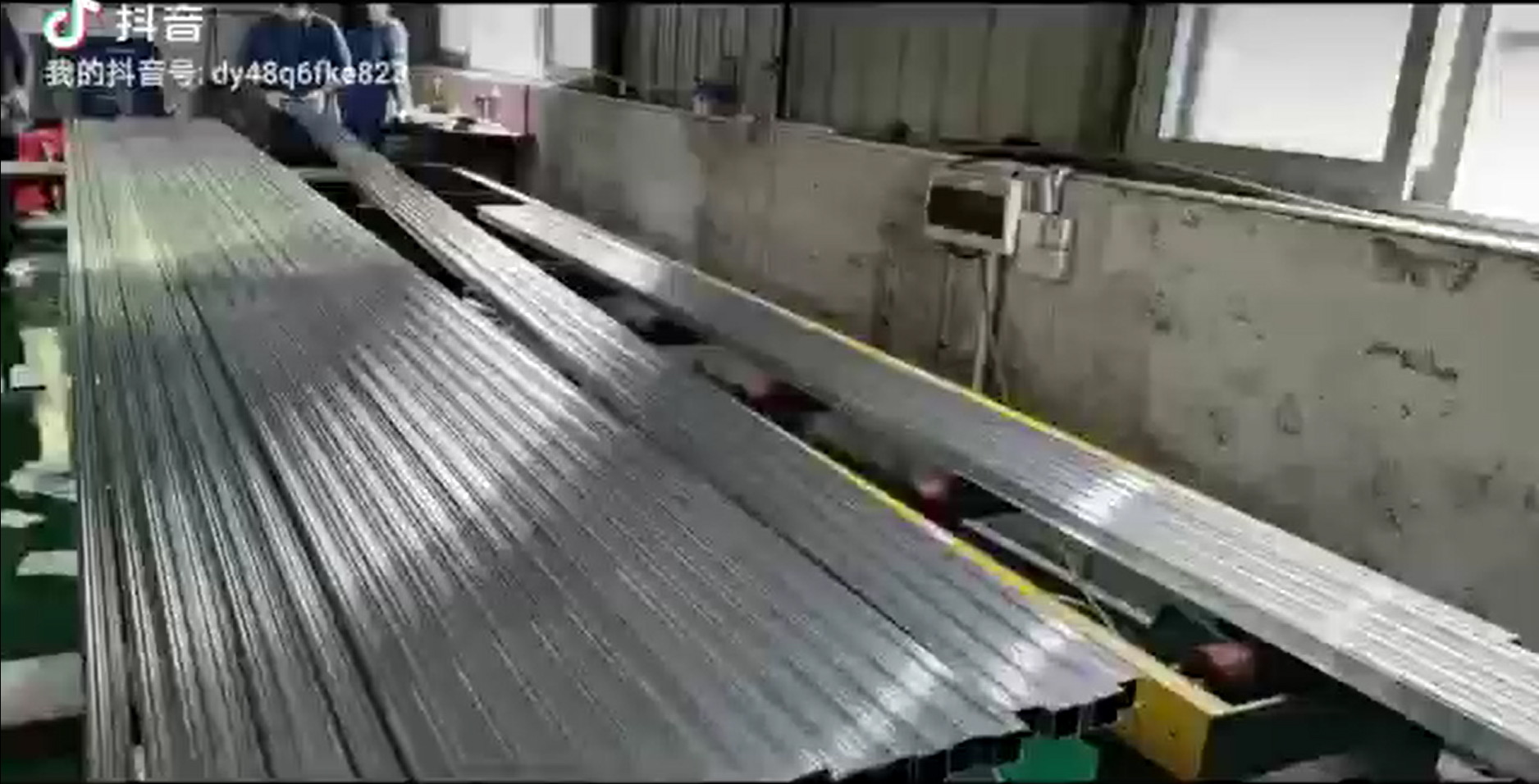 顆粒打磨機(jī)